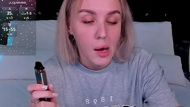 LianaFord online show from 09/19/25, 05:46