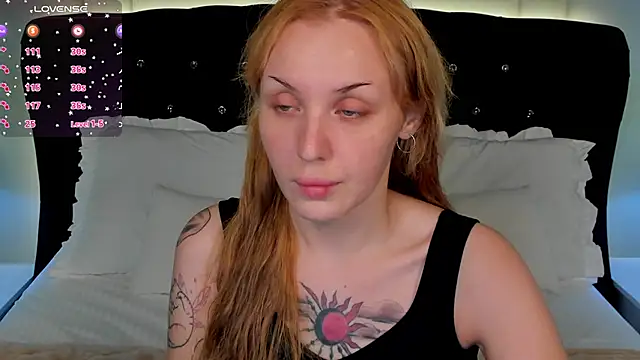 LianaFord online show from 11/22/25, 08:52