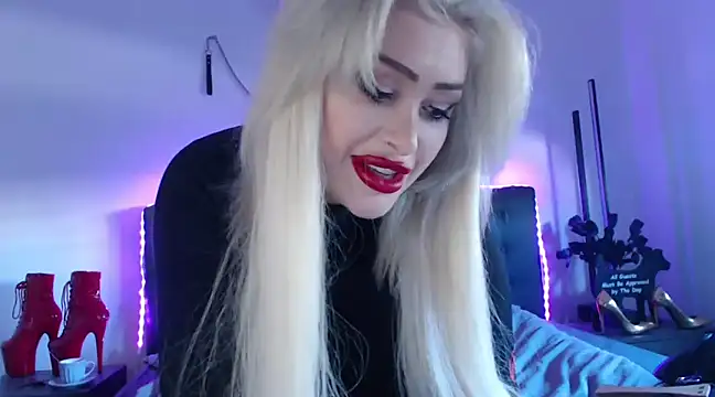 Snapshot of JennaLinn chatting on 02/24/25, 12:16 JennaLinn online show from 02/24/25, 12:16