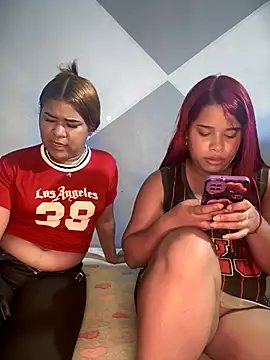 Snapshot of sweet_morbid_hot chatting on 11/18/25, 06:45 sweet morbid hot online show from 11/18/25, 06:45