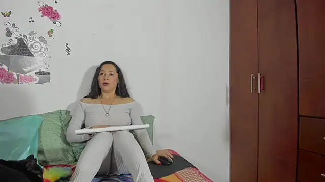 Snapshot of anthonela_mature_ chatting on 02/27/25, 10:09 anthonela mature online show from 02/27/25, 10:09