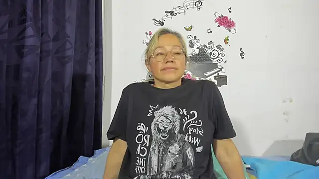 Snapshot of anthonela_mature_ chatting on 03/03/25, 11:03 anthonela mature online show from 03/03/25, 11:03