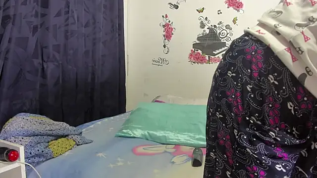 Snapshot of anthonela_mature_ chatting on 03/17/25, 10:49 anthonela mature online show from 03/17/25, 10:49