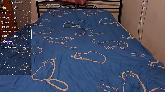 Snapshot of eva_zero chatting on 02/26/26, 04:17 eva zero online show from 02/26/26, 04:17