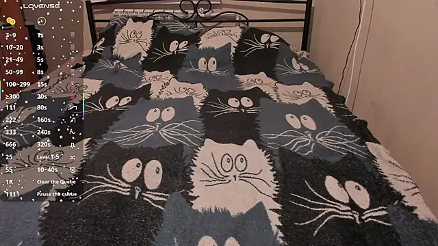 Snapshot of eva_zero chatting on 03/25/26, 02:23 eva zero online show from 03/25/26, 02:23