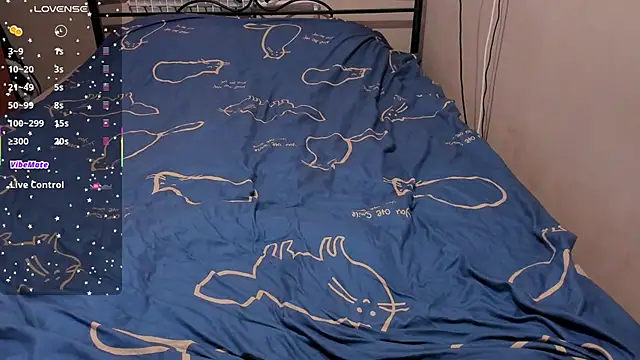 Snapshot of eva_zero chatting on 04/06/26, 02:07 eva zero online show from 04/06/26, 02:07