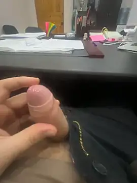 Snapshot of Vgma057 chatting on 12/07/24, 01:51 Vgma057 online show from 12/07/24, 01:51