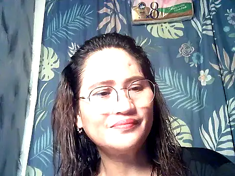 Amazing Angel22 online show from 10/16/25, 07:37