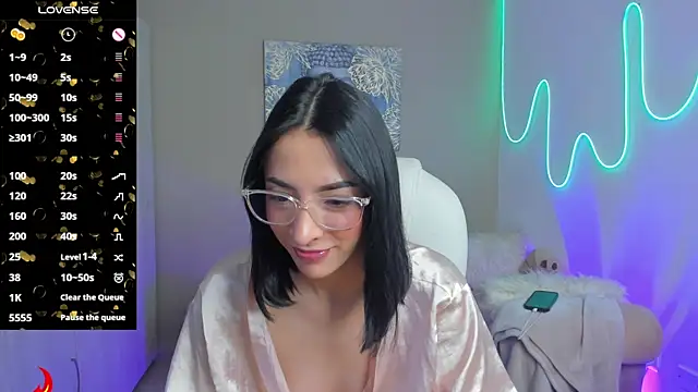 barbie scoth  online show from 11/08/25, 09:35