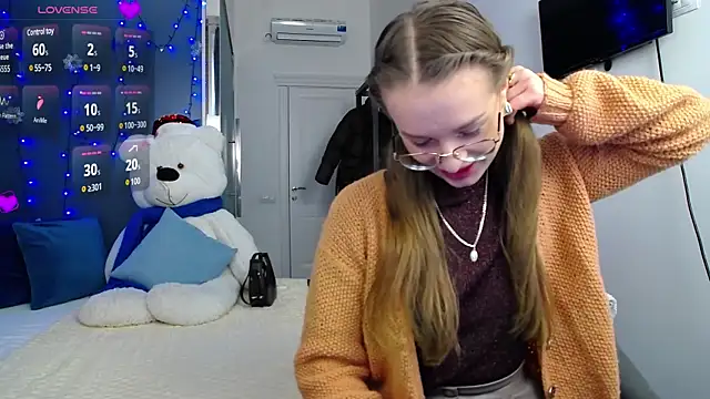 Snapshot of KateJonson chatting on 12/29/24, 08:44 KateJonson online show from 12/29/24, 08:44