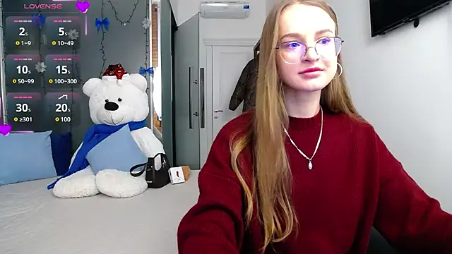 Snapshot of KateJonson chatting on 12/30/24, 01:14 KateJonson online show from 12/30/24, 01:14