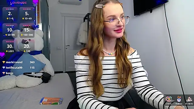 Snapshot of KateJonson chatting on 01/02/25, 04:13 KateJonson online show from 01/02/25, 04:13