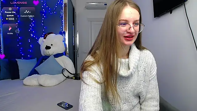 Snapshot of KateJonson chatting on 01/05/25, 08:00 KateJonson online show from 01/05/25, 08:00