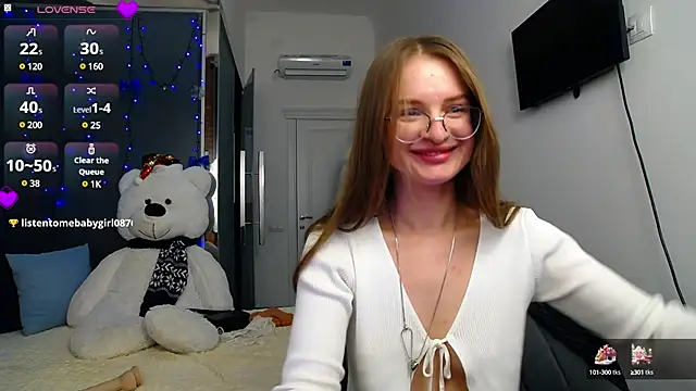 Snapshot of KateJonson chatting on 02/10/25, 05:19 KateJonson online show from 02/10/25, 05:19