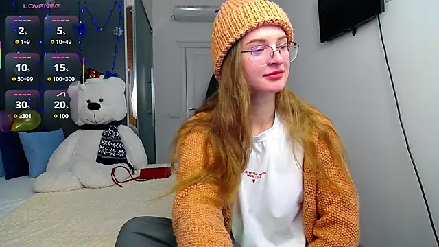 Snapshot of KateJonson chatting on 02/17/25, 12:48 KateJonson online show from 02/17/25, 12:48