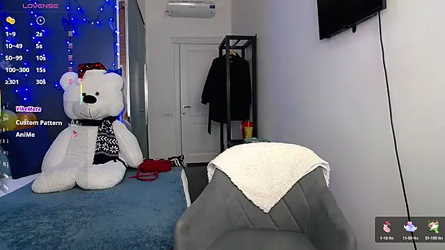 Snapshot of KateJonson chatting on 03/07/25, 07:52 KateJonson online show from 03/07/25, 07:52