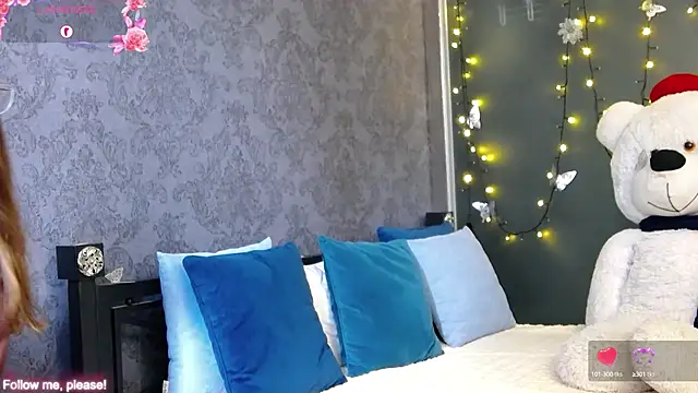 Snapshot of KateJonson chatting on 09/18/25, 06:26 KateJonson online show from 09/18/25, 06:26