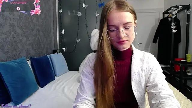 Snapshot of KateJonson chatting on 10/01/25, 06:30 KateJonson online show from 10/01/25, 06:30