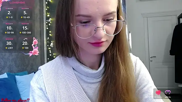 Snapshot of KateJonson chatting on 10/07/25, 06:32 KateJonson online show from 10/07/25, 06:32