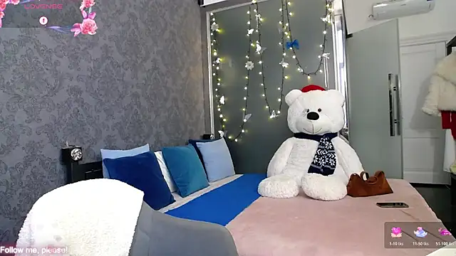 Snapshot of KateJonson chatting on 10/27/25, 01:26 KateJonson online show from 10/27/25, 01:26