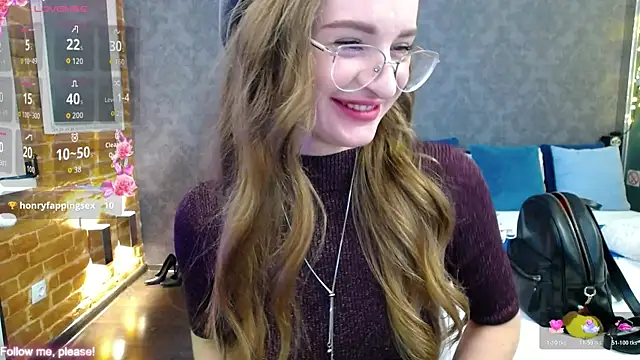 Snapshot of KateJonson chatting on 11/03/25, 01:12 KateJonson online show from 11/03/25, 01:12