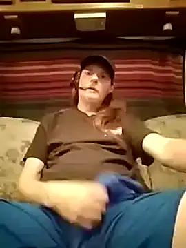 truckerlove69 online show from 02/23/25, 03:56