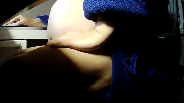 Snapshot of suedel65 chatting on 01/16/26, 02:48 suedel65 online show from 01/16/26, 02:48