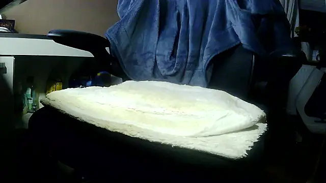 Snapshot of suedel65 chatting on 02/01/26, 02:32 suedel65 online show from 02/01/26, 02:32