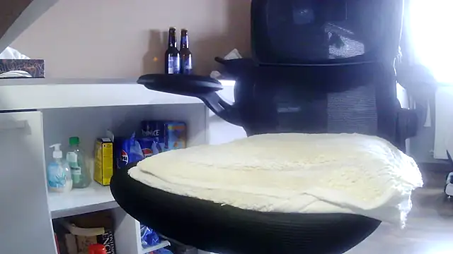 Snapshot of suedel65 chatting on 02/03/26, 10:09 suedel65 online show from 02/03/26, 10:09