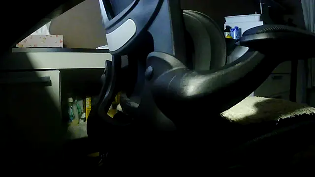 suedel65 online show from 04/05/26, 03:36