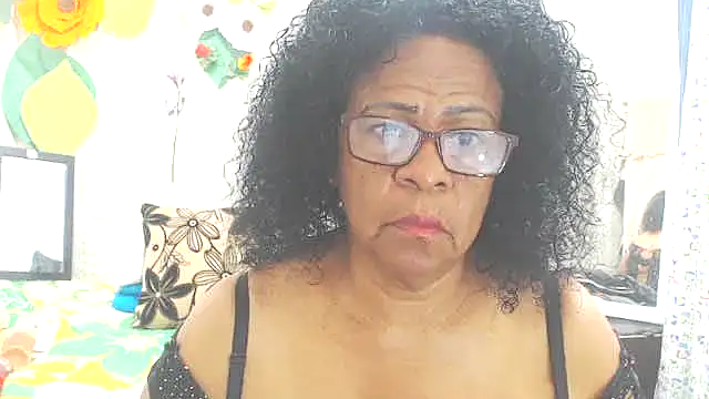 Snapshot of Yayis-hot-sexyw chatting on 11/09/25, 05:50 Yayis-hot-sexyw online show from 11/09/25, 05:50