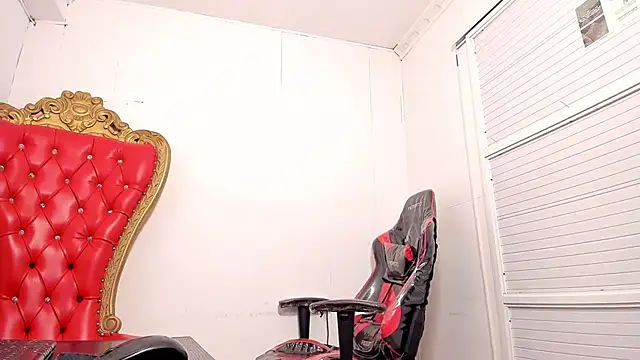 Cleopatra Trans online show from 02/14/25, 06:40