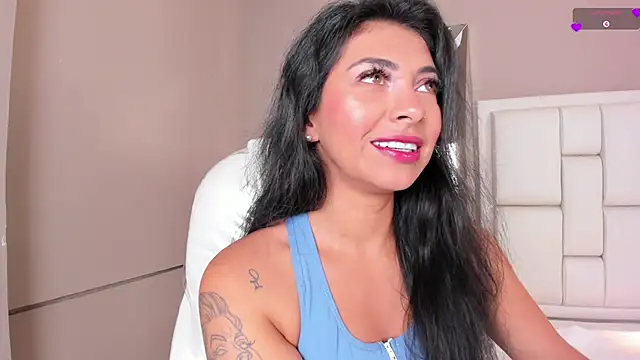 Snapshot of _BunnyNaugthy chatting on 02/12/25, 12:12 BunnyNaugthy online show from 02/12/25, 12:12