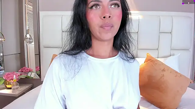 Snapshot of _BunnyNaugthy chatting on 03/01/25, 03:05 BunnyNaugthy online show from 03/01/25, 03:05