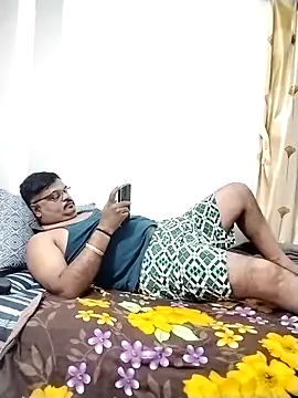 Desi Londa 143 online show from 12/03/25, 05:00