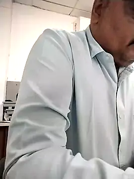 Desi Londa 143 online show from 04/07/26, 05:41