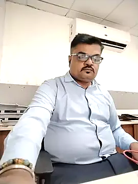 Desi Londa 143 online show from 05/15/26, 06:09