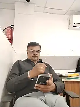 Desi Londa 143 online show from 07/08/26, 05:56