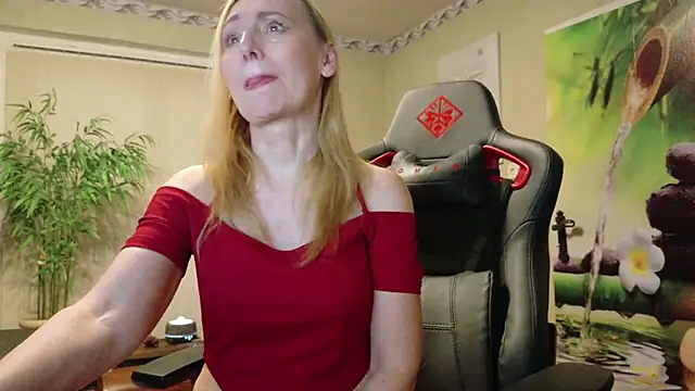 HotLana69 online show from 03/19/26, 06:45