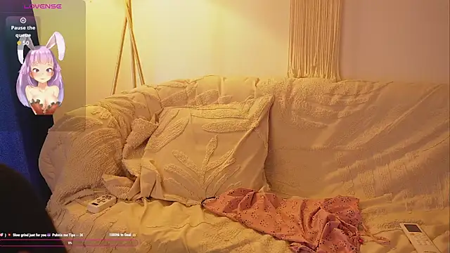 bunnycuteshy online show from 10/23/25, 02:49