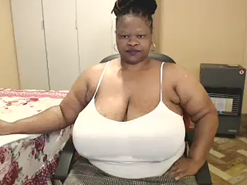 Snapshot of sweetnoziexx chatting on 07/03/26, 03:57 sweetnoziexx online show from 07/03/26, 03:57