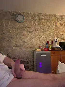yann2392 online show from 05/23/26, 05:06