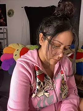 MsConejitaa online show from 12/23/24, 02:50