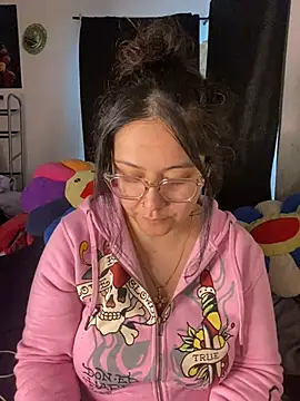 MsConejitaa online show from 12/29/24, 06:05