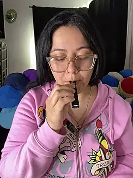 MsConejitaa online show from 03/15/25, 05:37