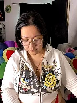 MsConejitaa online show from 09/26/25, 07:18