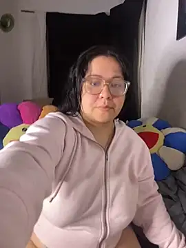 MsConejitaa online show from 10/28/25, 12:41