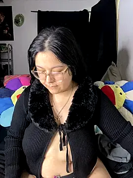 MsConejitaa online show from 11/03/25, 05:14