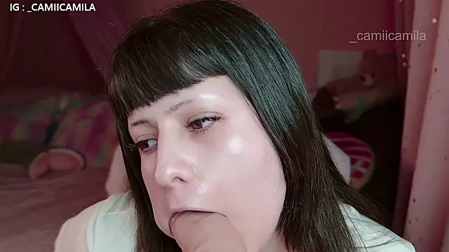 Snapshot of Renooh chatting on 03/13/26, 02:18 Renooh online show from 03/13/26, 02:18