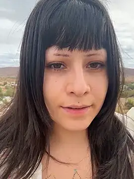 Snapshot of Renooh chatting on 03/22/26, 08:45 Renooh online show from 03/22/26, 08:45